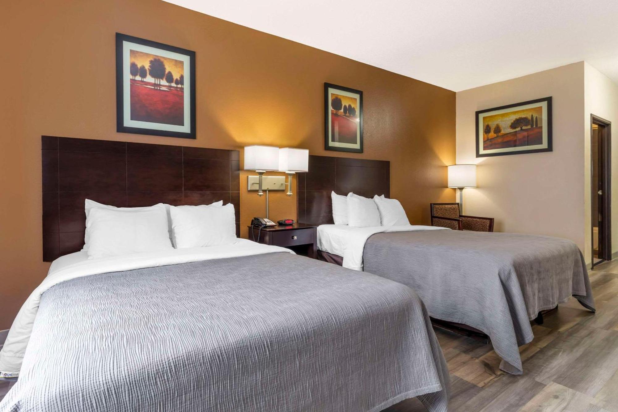 Quality Inn & Suites Wichita Falls I-44 Esterno foto