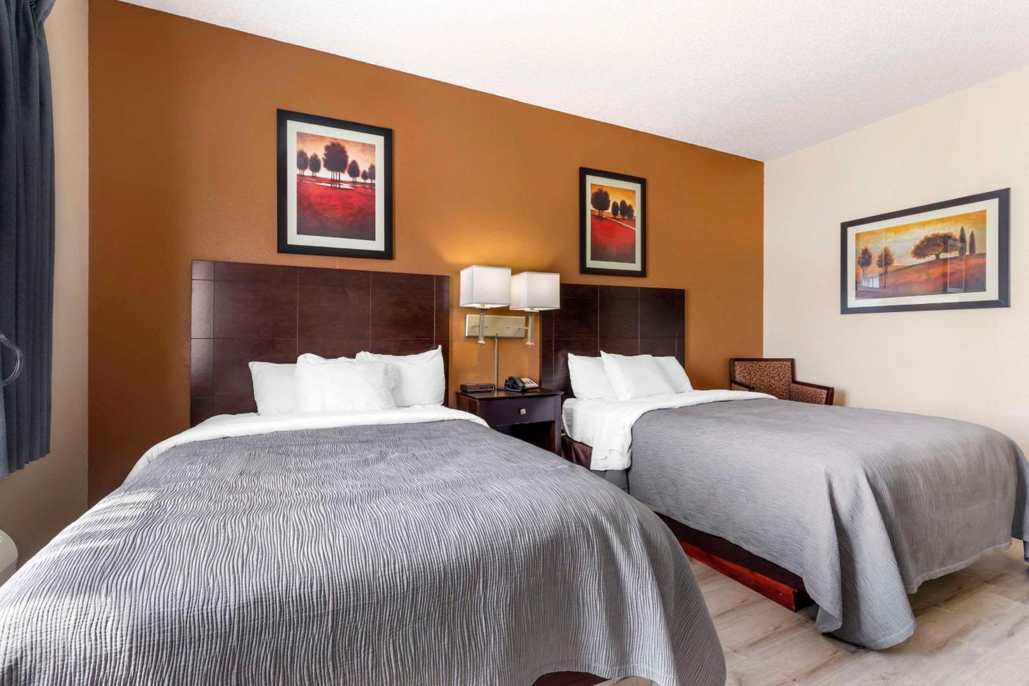 Quality Inn & Suites Wichita Falls I-44 Esterno foto